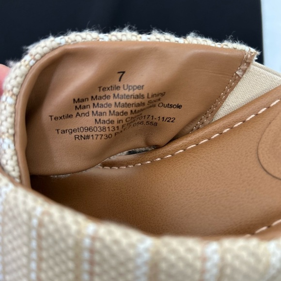 Women's Desi Wedge Sandals - Universal Thread Light Beige 7 - Picture 4 of 8